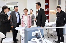 參訪赫維什州卡爾曼?薩莫斯瓦里技術(shù)學(xué)校和博爾內(nèi)米薩?格爾蓋技術(shù)學(xué)校